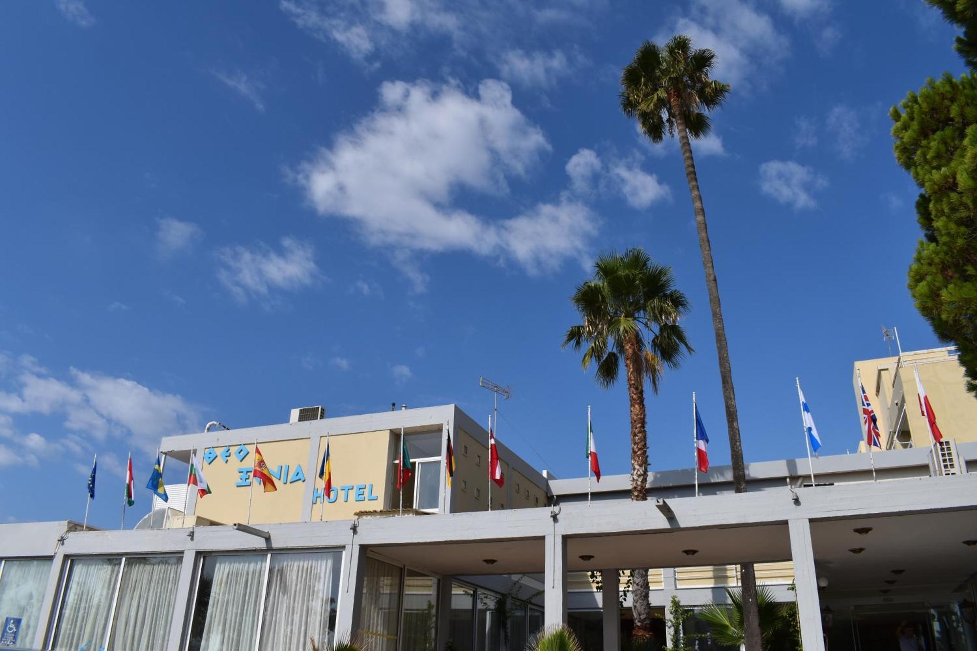 Hotel Theoxenia Mesolóngion 외부 사진