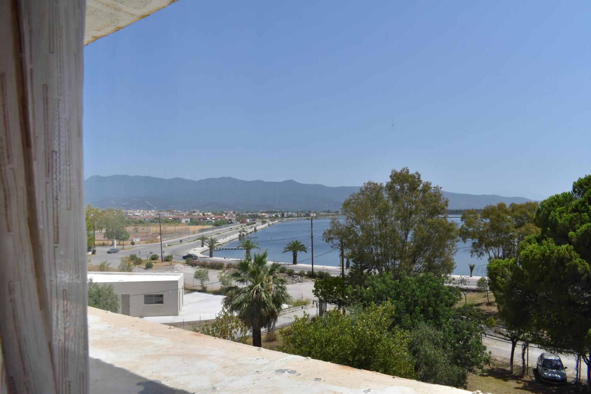 Hotel Theoxenia Mesolóngion 외부 사진